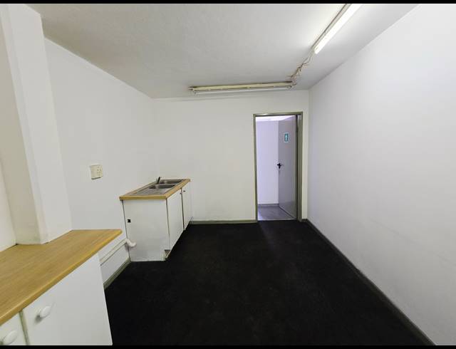 378M² WAREHOUSE TO LET IN KYA SANDS